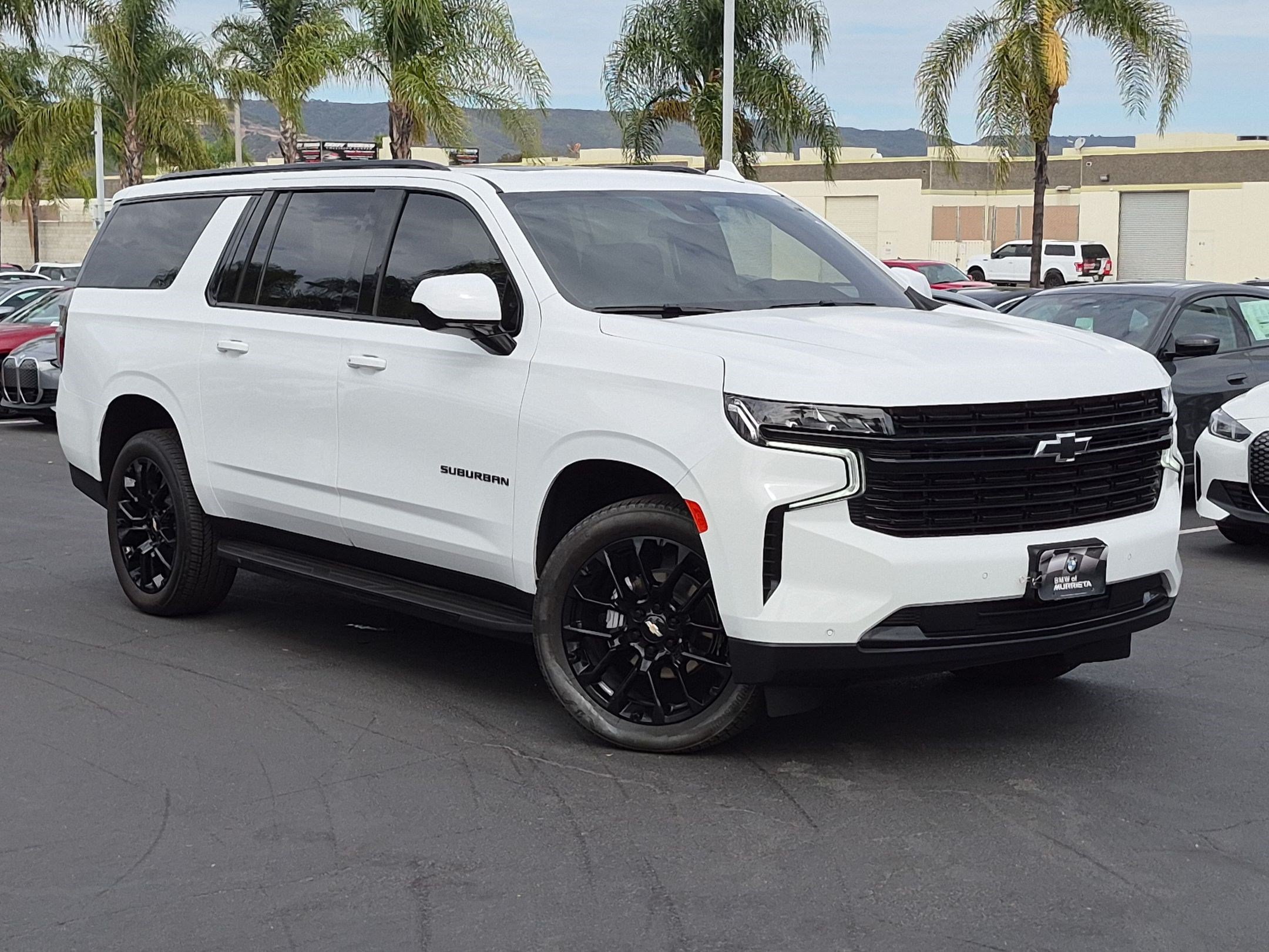 chevrolet suburban 2023 1GNSKEKD7PR450483 image