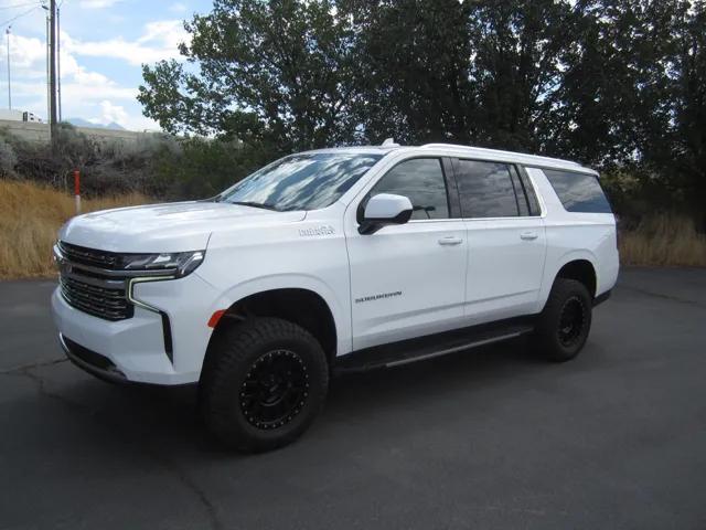 chevrolet suburban 2023 1GNSKBKD7PR459408 image chevrolet suburban 2023 1GNSKBKD7PR459408 image
