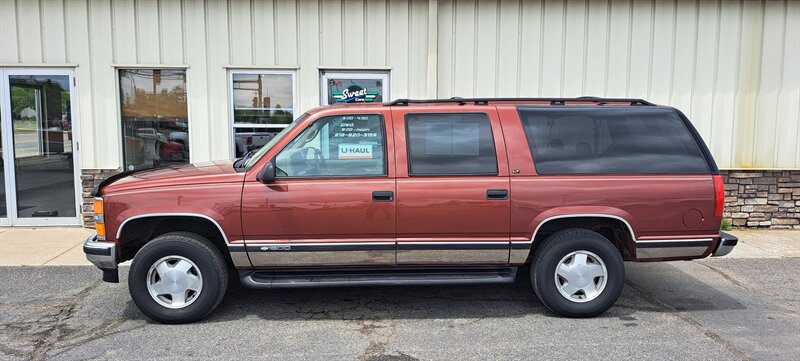 chevrolet suburban 1998 3GNFK16R0WG116312 image chevrolet suburban 1998 3GNFK16R0WG116312 image