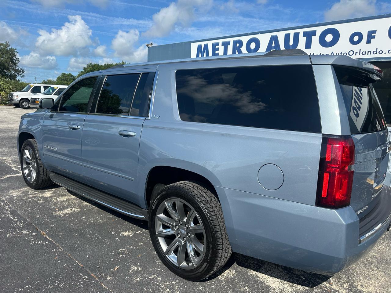 chevrolet suburban 2016 1GNSCJKCXGR318668 image chevrolet suburban 2016 1GNSCJKCXGR318668 image