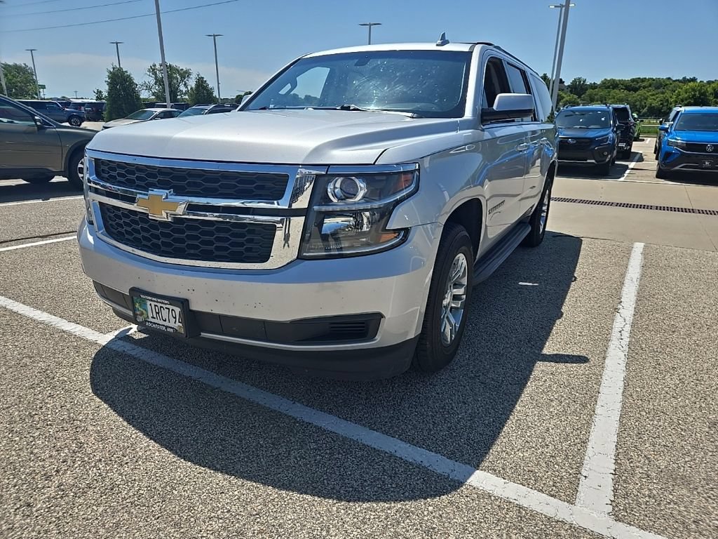 chevrolet suburban 2016 1GNSKGKC0GR170407 image chevrolet suburban 2016 1GNSKGKC0GR170407 image
