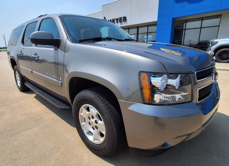 chevrolet suburban 2008 1GNFK163X8J159844 image chevrolet suburban 2008 1GNFK163X8J159844 image
