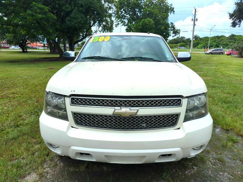 chevrolet suburban 2008 1GNFC16JX8R235995 image chevrolet suburban 2008 1GNFC16JX8R235995 image