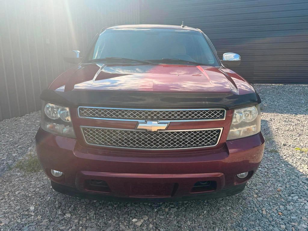 chevrolet suburban 2008 3GNFK16358G174365 image chevrolet suburban 2008 3GNFK16358G174365 image