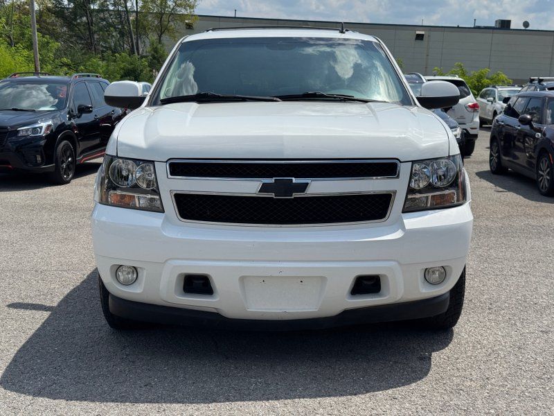 chevrolet suburban 2008 3GNFK16358G209664 image chevrolet suburban 2008 3GNFK16358G209664 image