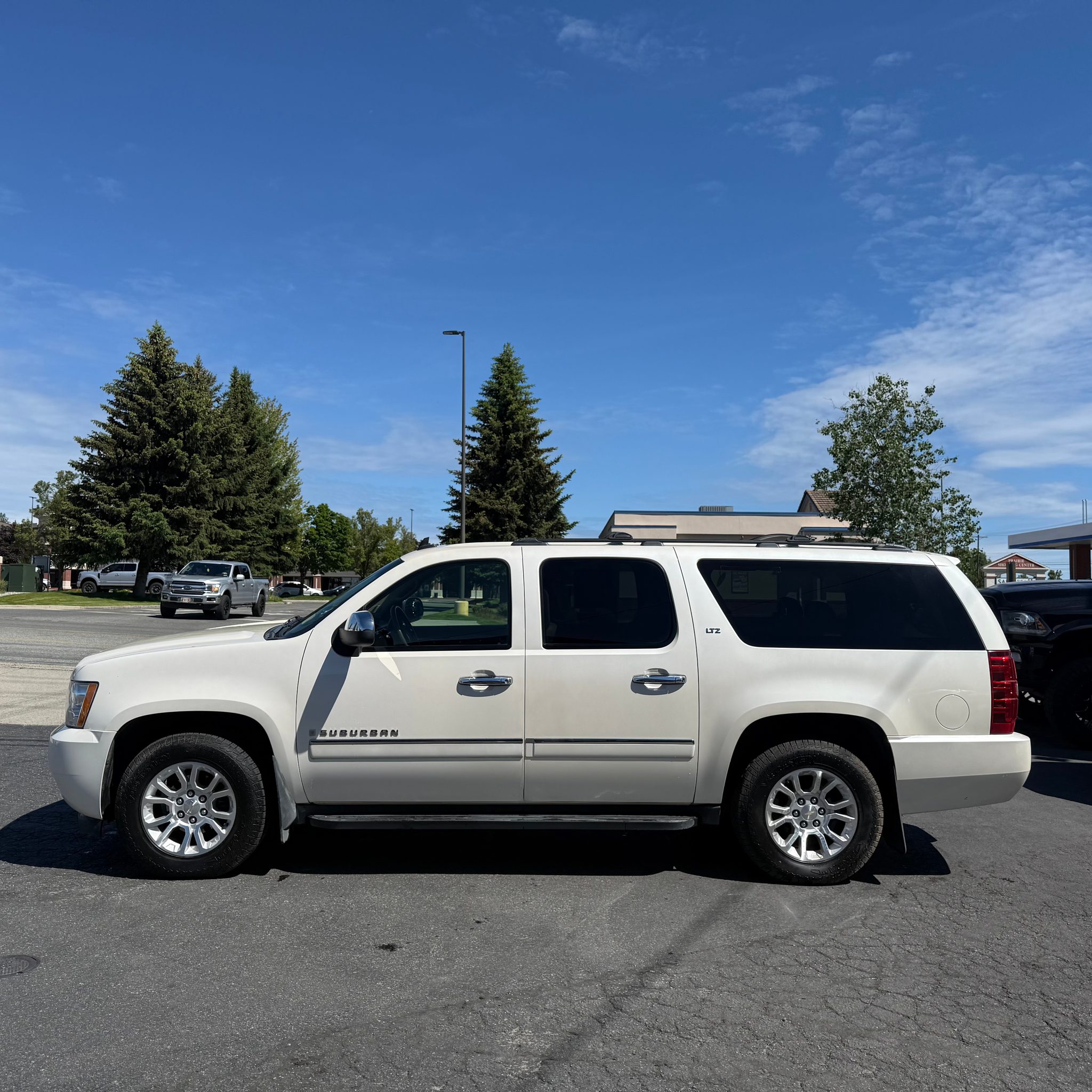 chevrolet suburban 2009 1GNFK36Y59R223198 image chevrolet suburban 2009 1GNFK36Y59R223198 image