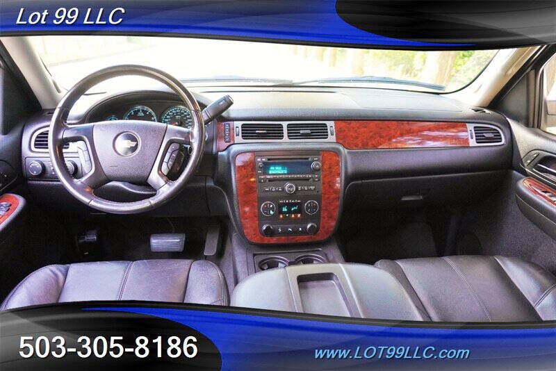 chevrolet suburban 2009 1GNFK26349R167723 image chevrolet suburban 2009 1GNFK26349R167723 image
