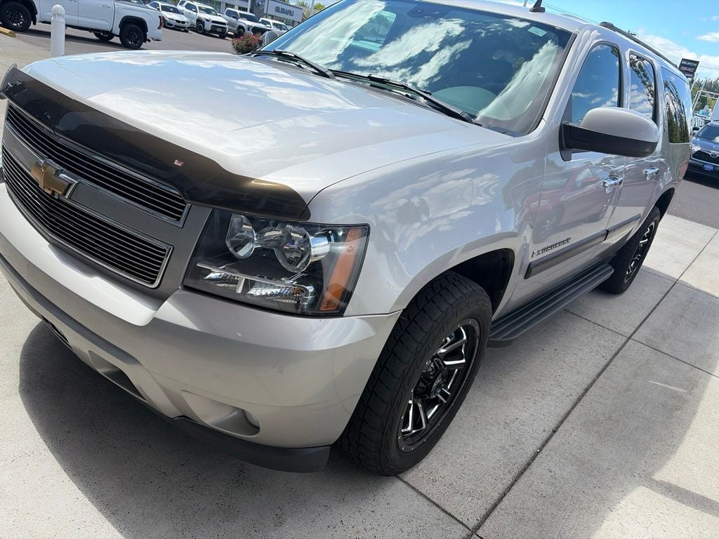 chevrolet suburban 2007 3GNFK16337G100523 image chevrolet suburban 2007 3GNFK16337G100523 image