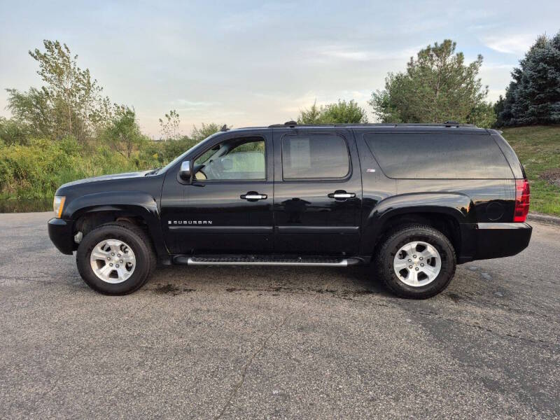 chevrolet suburban 2007 3GNFK16327G283610 image chevrolet suburban 2007 3GNFK16327G283610 image