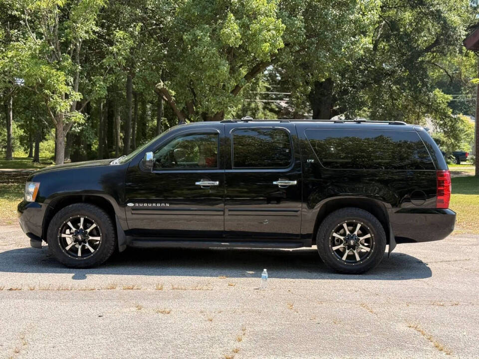 chevrolet suburban 2007 1GNFK16387R398647 image chevrolet suburban 2007 1GNFK16387R398647 image