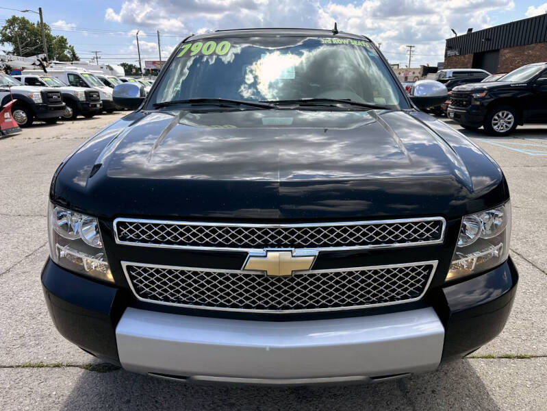 chevrolet suburban 2007 3GNFK16347G271183 image chevrolet suburban 2007 3GNFK16347G271183 image