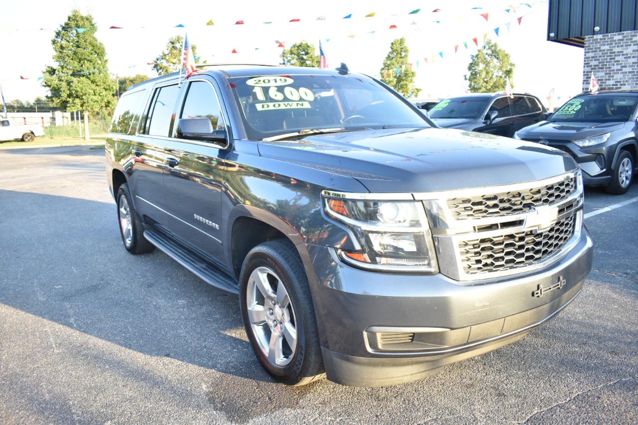 chevrolet suburban 2019 1GNSCGKC8KR210982 image chevrolet suburban 2019 1GNSCGKC8KR210982 image