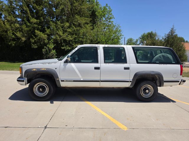 chevrolet suburban 1997 1GNGK26R0VJ391878 image chevrolet suburban 1997 1GNGK26R0VJ391878 image