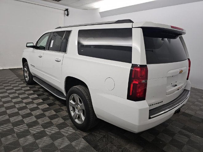 chevrolet suburban 2018 1GNSCJKC0JR137084 image chevrolet suburban 2018 1GNSCJKC0JR137084 image