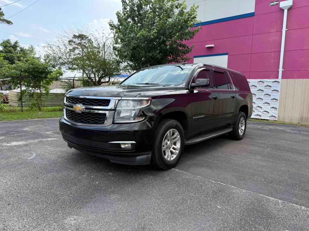 chevrolet suburban 2018 1GNSCGKC1JR188435 image chevrolet suburban 2018 1GNSCGKC1JR188435 image