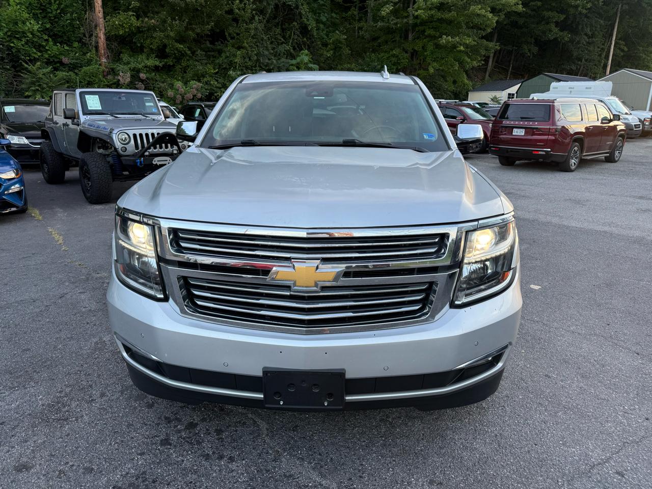 chevrolet suburban 2018 1GNSCJKC5JR122855 image chevrolet suburban 2018 1GNSCJKC5JR122855 image