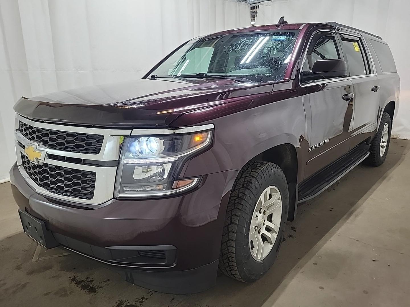 chevrolet suburban 2017 1GNSKGEC3HR348596 image chevrolet suburban 2017 1GNSKGEC3HR348596 image