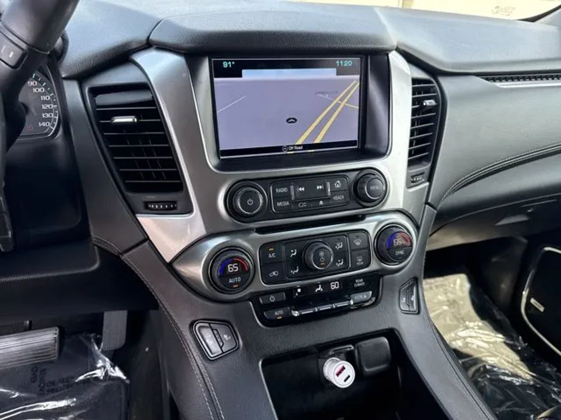 chevrolet suburban 2017 1GNSCHKC3HR158188 image