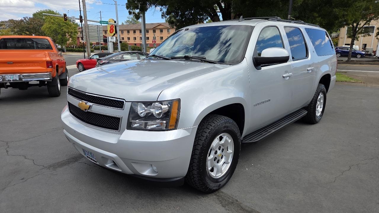 chevrolet suburban 2012 1GNSKJE77CR154209 image chevrolet suburban 2012 1GNSKJE77CR154209 image