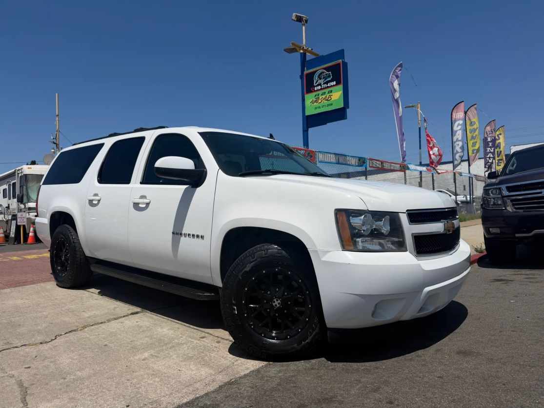 chevrolet suburban 2012 1GNSCJE01CR249199 image chevrolet suburban 2012 1GNSCJE01CR249199 image