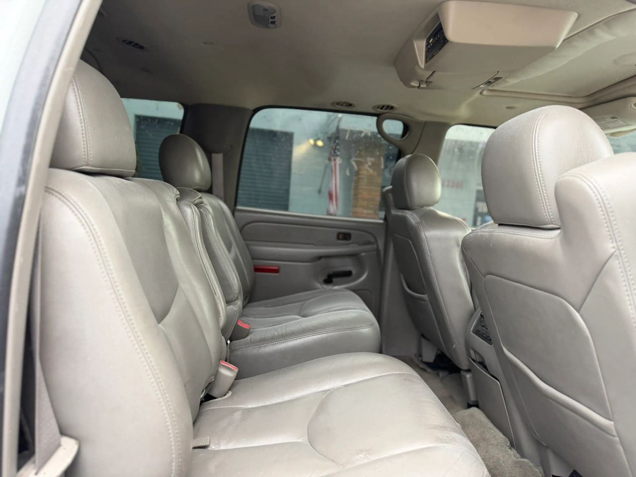 chevrolet suburban 2004 1GNEC16T74J164230 image chevrolet suburban 2004 1GNEC16T74J164230 image