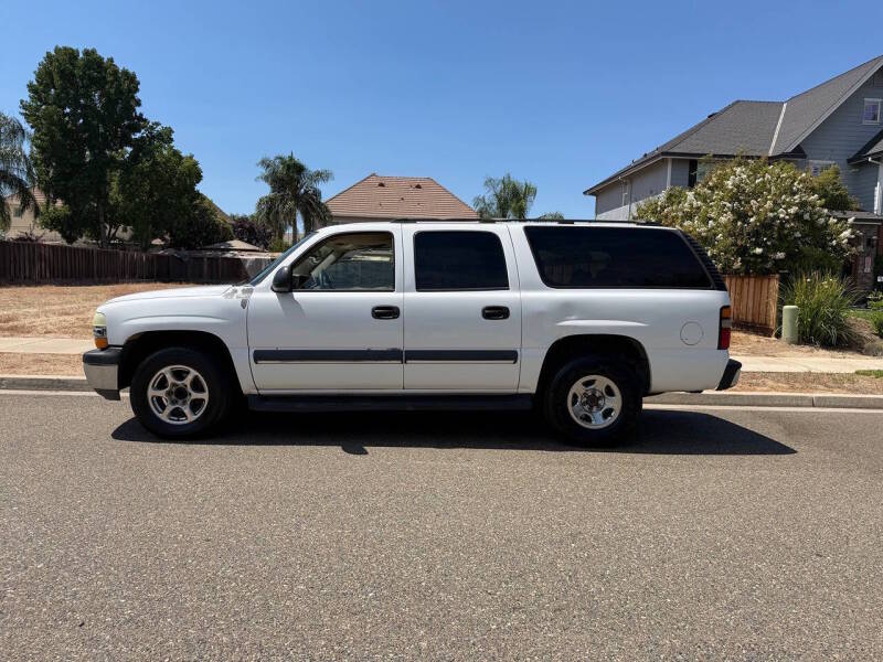 chevrolet suburban 2004 1GNEC16T64J102916 image chevrolet suburban 2004 1GNEC16T64J102916 image