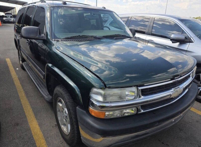 chevrolet suburban 2004 3GNEC16Z34G222260 image chevrolet suburban 2004 3GNEC16Z34G222260 image