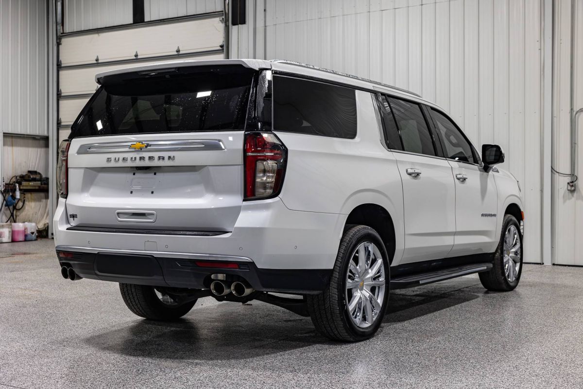 chevrolet suburban 2024 1GNSKGKL0RR234738 image chevrolet suburban 2024 1GNSKGKL0RR234738 image
