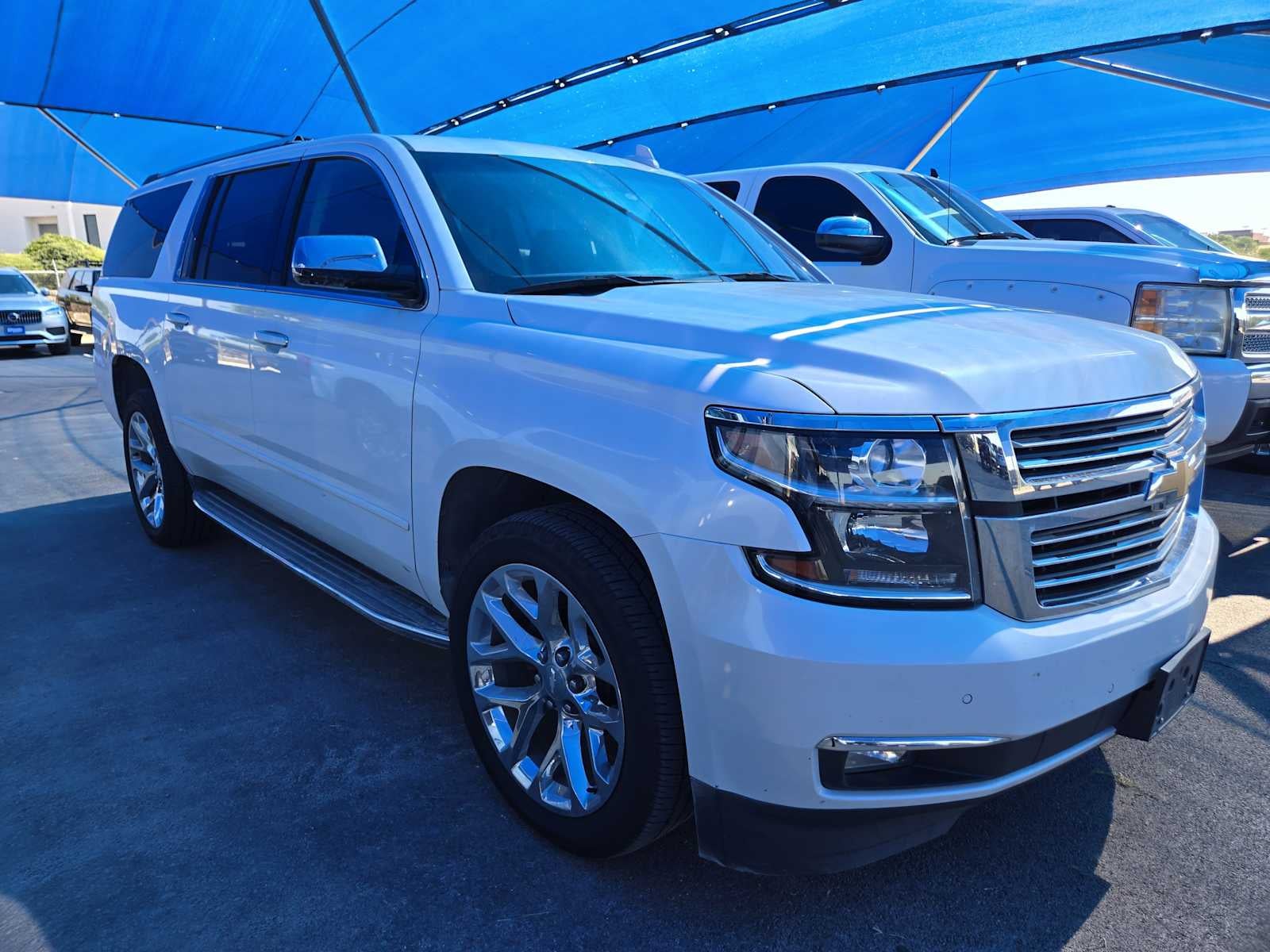 chevrolet suburban 2020 1GNSKJKJ2LR301844 image chevrolet suburban 2020 1GNSKJKJ2LR301844 image