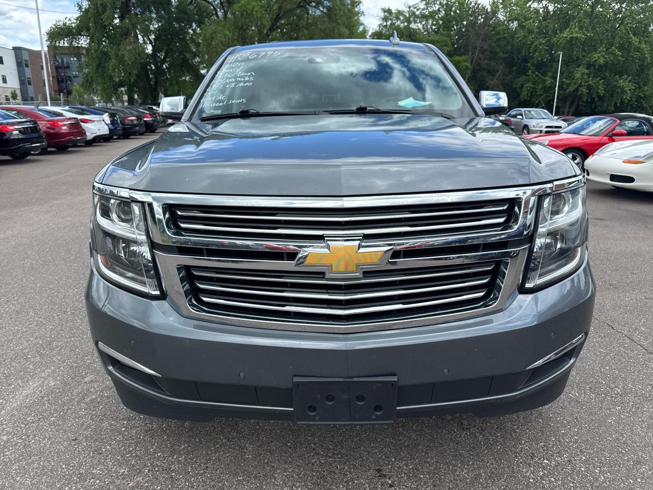 chevrolet suburban 2020 1GNSKJKJ0LR126882 image chevrolet suburban 2020 1GNSKJKJ0LR126882 image