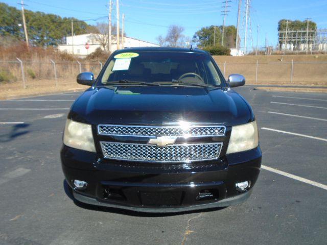 chevrolet suburban 2011 1GNSCKE08BR321116 image chevrolet suburban 2011 1GNSCKE08BR321116 image