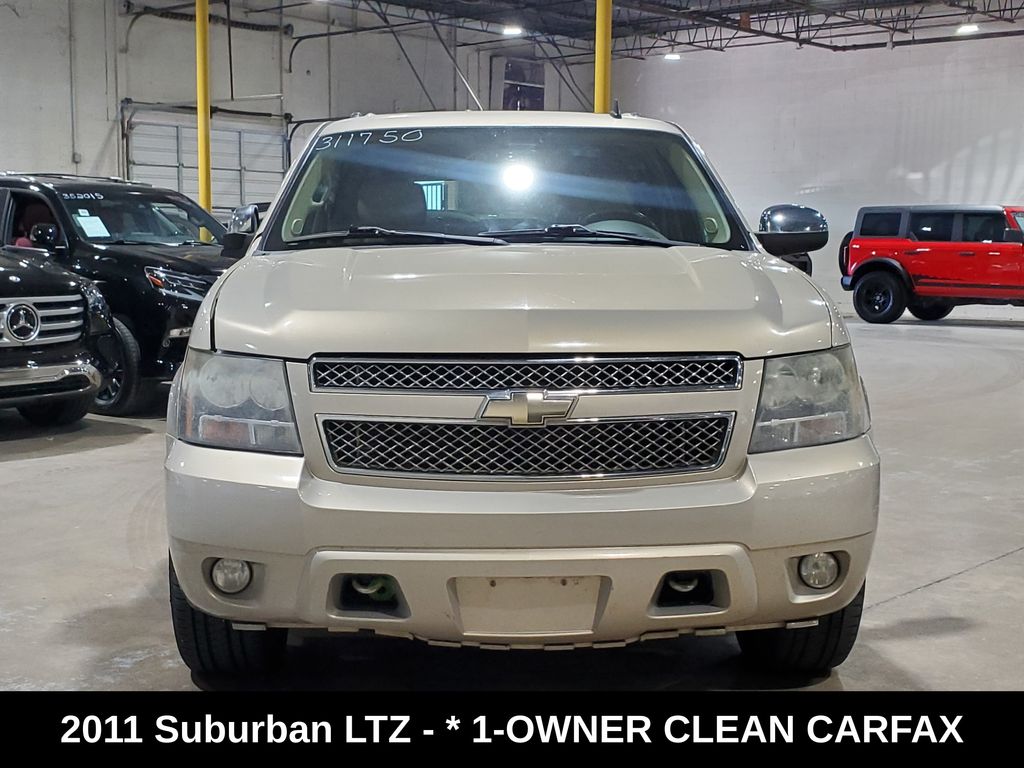 chevrolet suburban 2011 1GNSKKE38BR311750 image chevrolet suburban 2011 1GNSKKE38BR311750 image