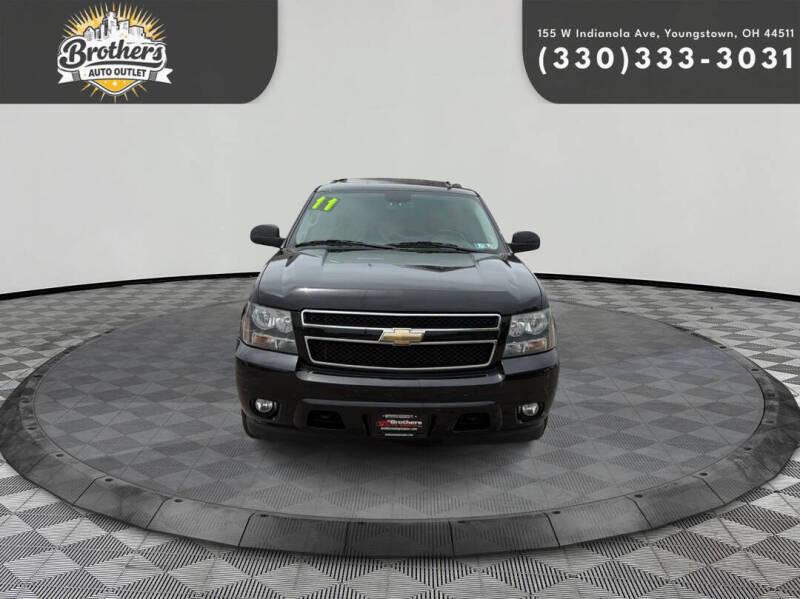 chevrolet suburban 2011 1GNSKJE31BR108144 image chevrolet suburban 2011 1GNSKJE31BR108144 image