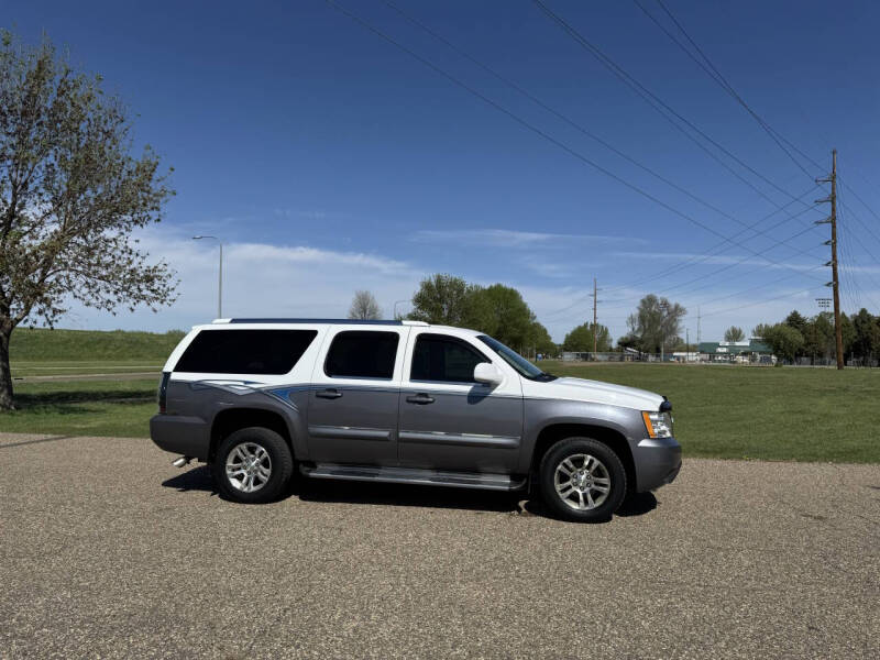 chevrolet suburban 2011 1GNSKJE36BR380284 image chevrolet suburban 2011 1GNSKJE36BR380284 image