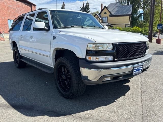 chevrolet suburban 2003 3GNGK26G73G205038 image chevrolet suburban 2003 3GNGK26G73G205038 image