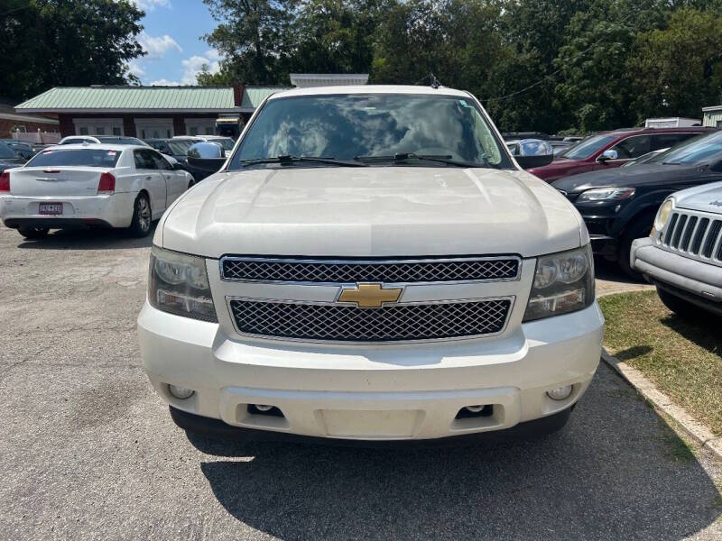 chevrolet suburban 2013 1GNSKKE74DR166261 image chevrolet suburban 2013 1GNSKKE74DR166261 image