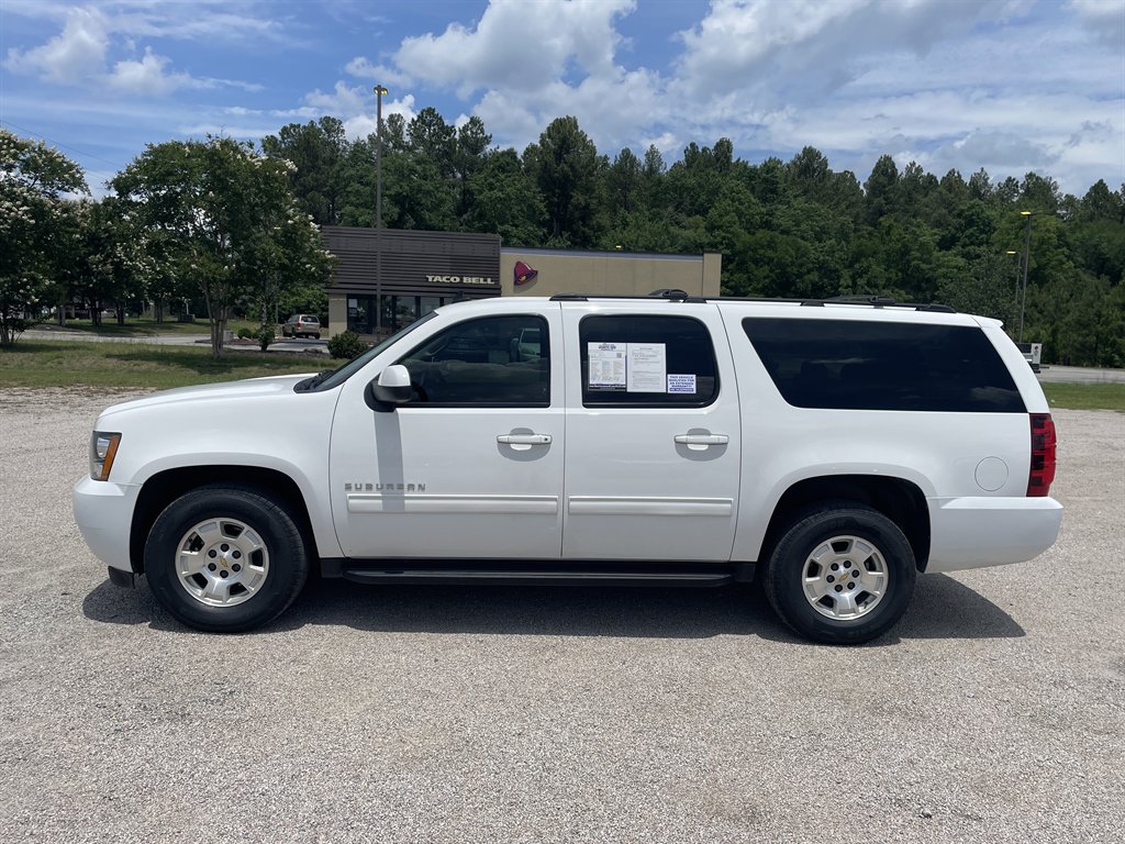 chevrolet suburban 2013 1GNSCHE04DR379505 image chevrolet suburban 2013 1GNSCHE04DR379505 image