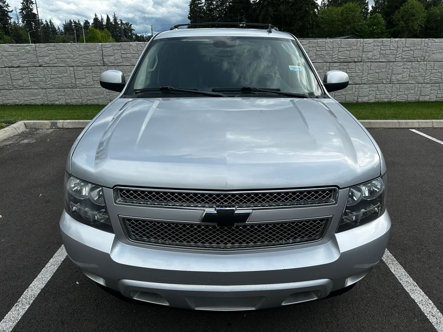 chevrolet suburban 2013 1GNSKJE71DR247311 image chevrolet suburban 2013 1GNSKJE71DR247311 image