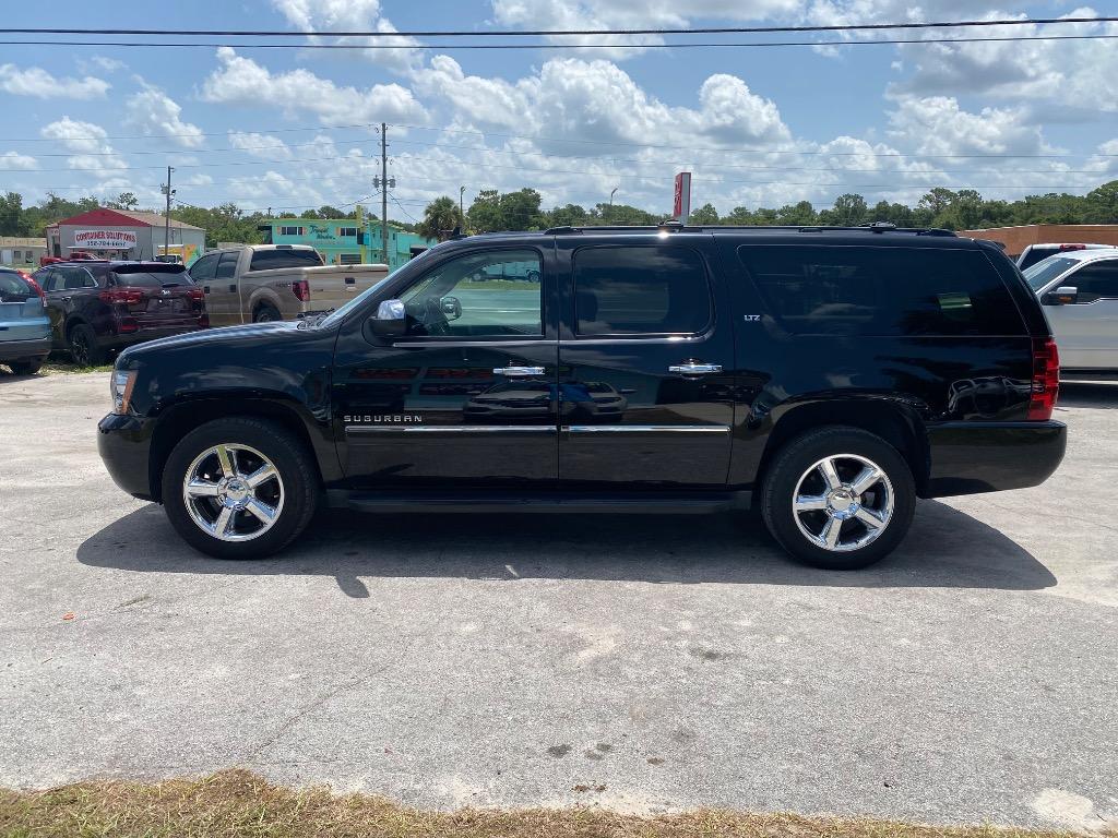 chevrolet suburban 2013 1GNSCKE07DR366874 image chevrolet suburban 2013 1GNSCKE07DR366874 image