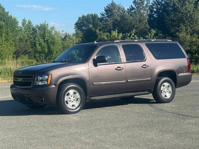 chevrolet suburban 2010 1GNUKJE33AR230141 image
