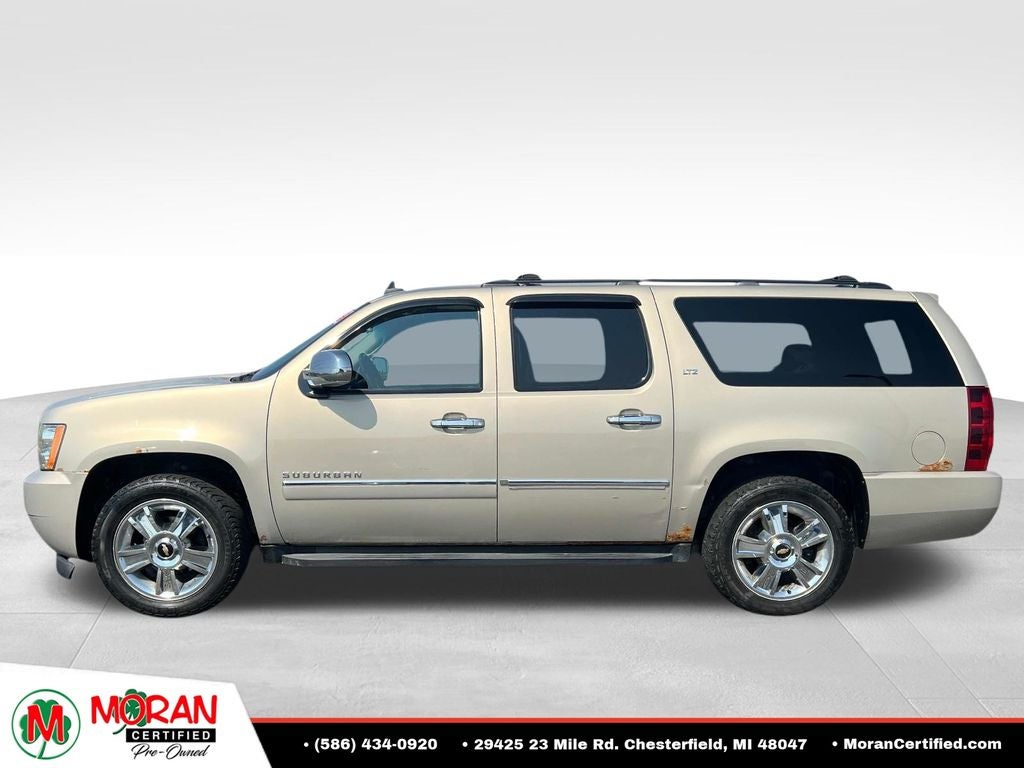 chevrolet suburban 2010 1GNUKKE39AR129983 image chevrolet suburban 2010 1GNUKKE39AR129983 image