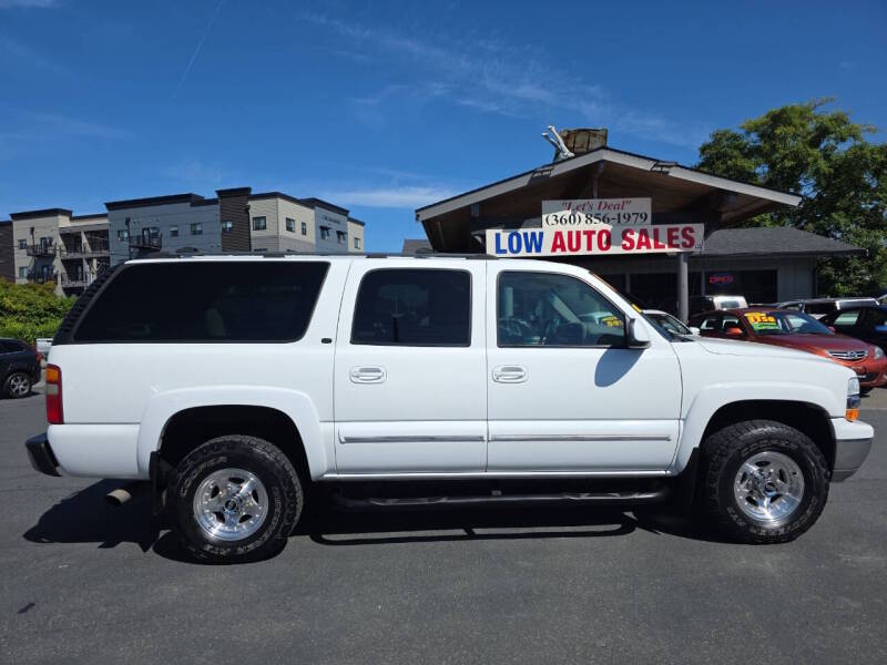 chevrolet suburban 2001 3GNGK26GX1G279986 image chevrolet suburban 2001 3GNGK26GX1G279986 image