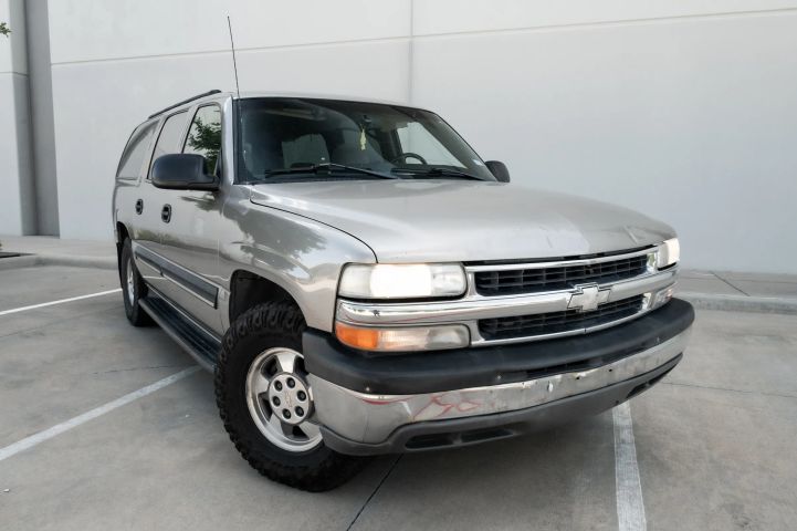 chevrolet suburban 2001 3GNEC16TX1G244201 image chevrolet suburban 2001 3GNEC16TX1G244201 image