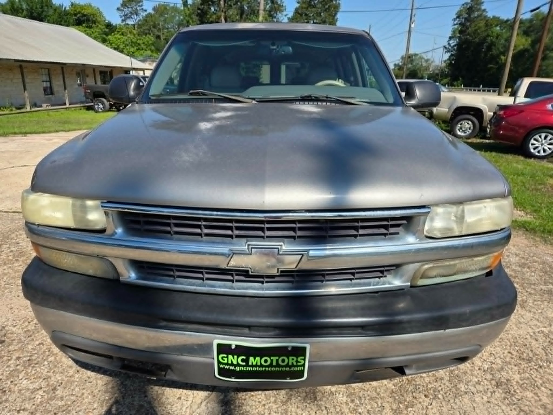 chevrolet suburban 2001 1GNFK16T71J218645 image chevrolet suburban 2001 1GNFK16T71J218645 image