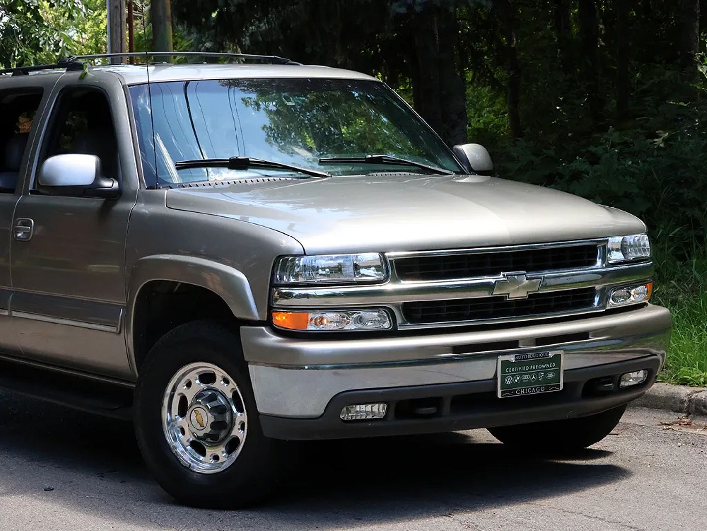 chevrolet suburban 2001 3GNGK26G61G222989 image chevrolet suburban 2001 3GNGK26G61G222989 image