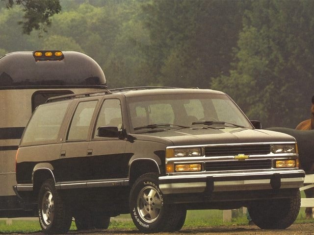 chevrolet suburban 1993 1GNFK16K0PJ353398 image chevrolet suburban 1993 1GNFK16K0PJ353398 image