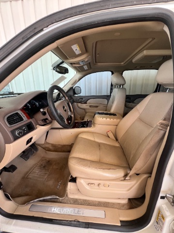 chevrolet suburban 2014 1GNSCKE07ER171889 image chevrolet suburban 2014 1GNSCKE07ER171889 image