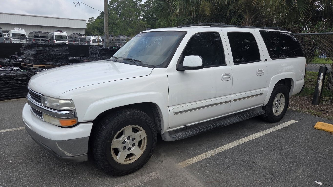 chevrolet suburban 2005 3GNEC16Z35G229257 image chevrolet suburban 2005 3GNEC16Z35G229257 image