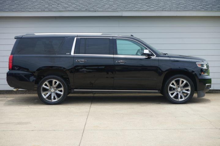chevrolet suburban 2015 1GNSCKKC7FR622321 image chevrolet suburban 2015 1GNSCKKC7FR622321 image