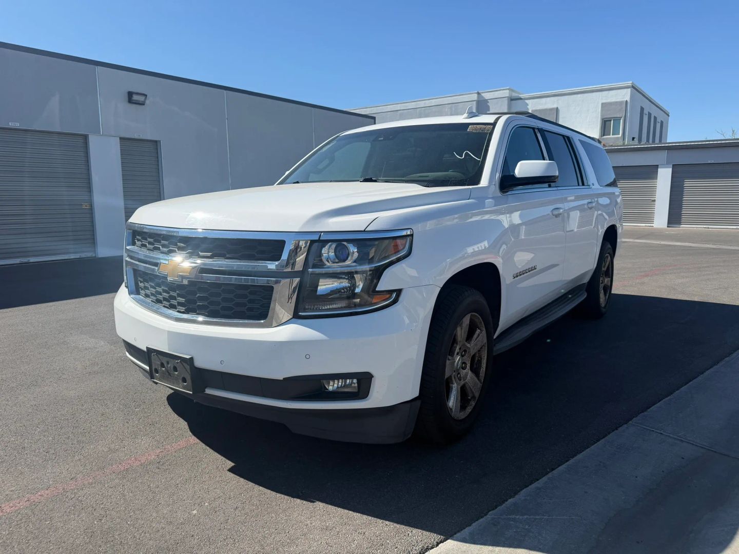 chevrolet suburban 2015 1GNSKJKC8FR741038 image chevrolet suburban 2015 1GNSKJKC8FR741038 image